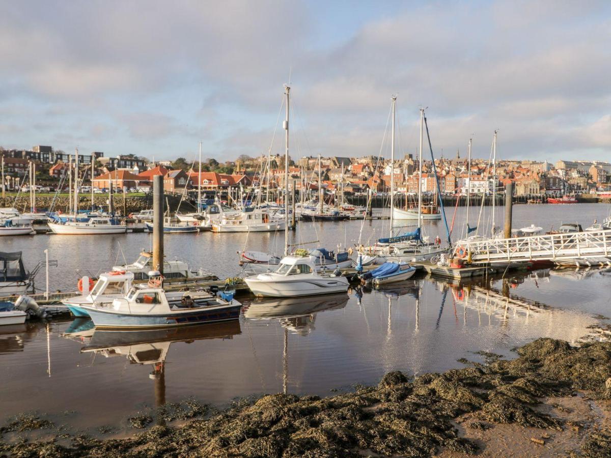 Villa Harbour Sunset à Whitby Extérieur photo
